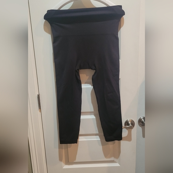 SPANX Look ae Me Now Hi-Waisted Seamless Leggings size: XL black - Picture 7 of 7